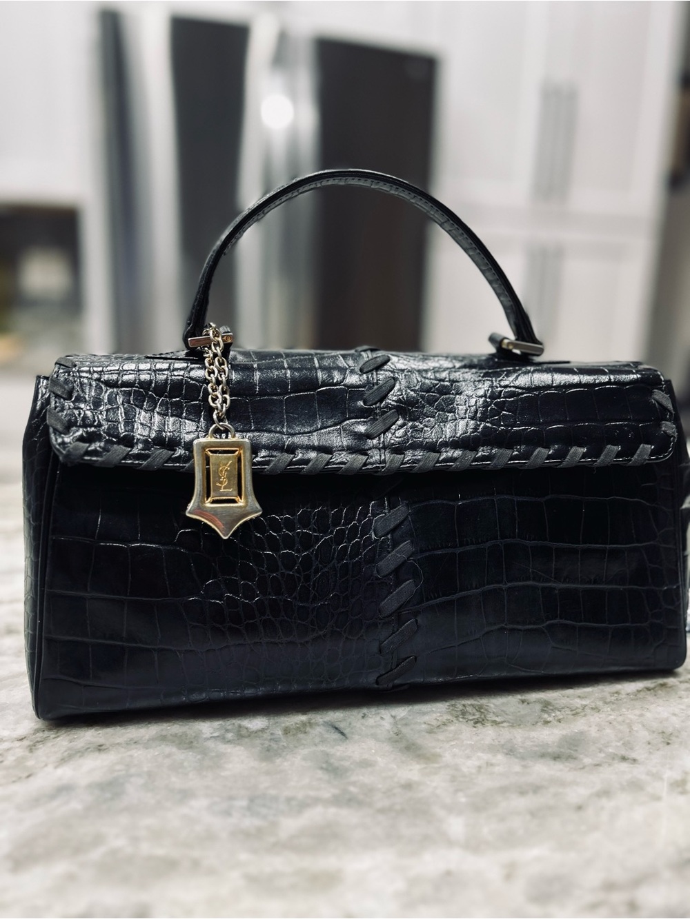 Yves Saint Laurent Authentic Elegant Black Crocodile Embossed Top-Handle Bag - Picture 3 of 14